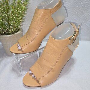 NINE WEST WOMENS PEEP TOE HEEL CAMEL COLOR LEATHER SIZE 7.5 EXCELLENT CONDITION